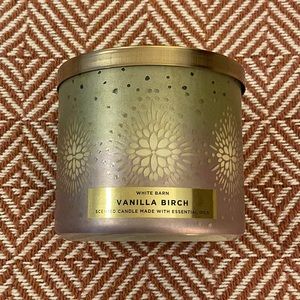 🌟SALE🌟 Bath & Body Works candle